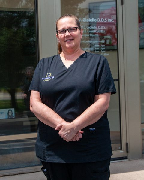 Bonny - Expanded Functions Dental Assistant in Huber Heights, OH ❘ William J. Gioiello D.D.S. Inc.